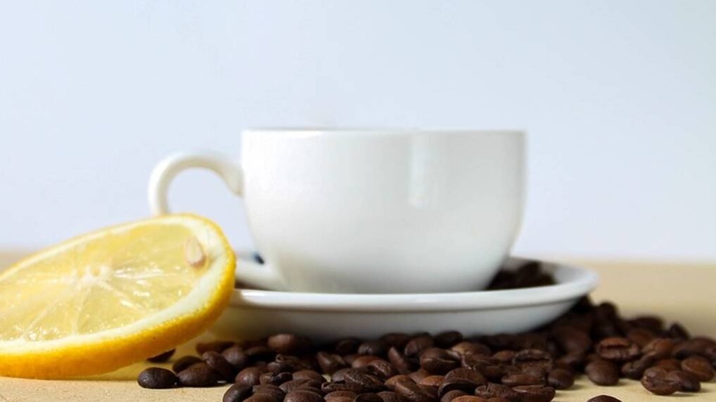 Viral di Tiktok! Apakah Benar Campuran Kopi dan Lemon Efektif Menurunkan Berat Badan?